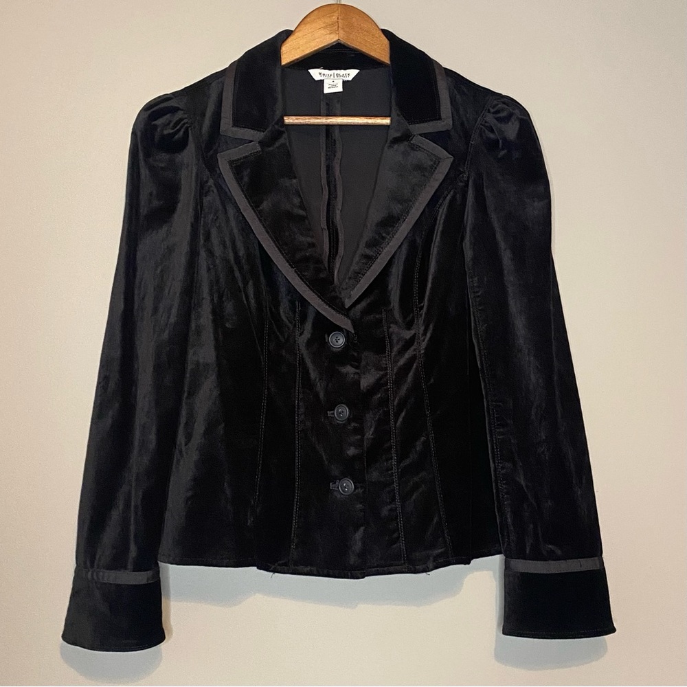 White House Black Market Black Velvet Blazer